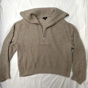 Comfy, chunky Dynamite sweater, size S